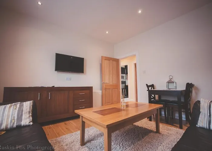 Springbank Apartment